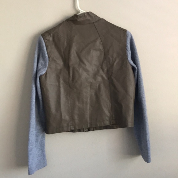 Jacket - Picture 2 of 3